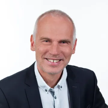 Dr. Jens Lucka
